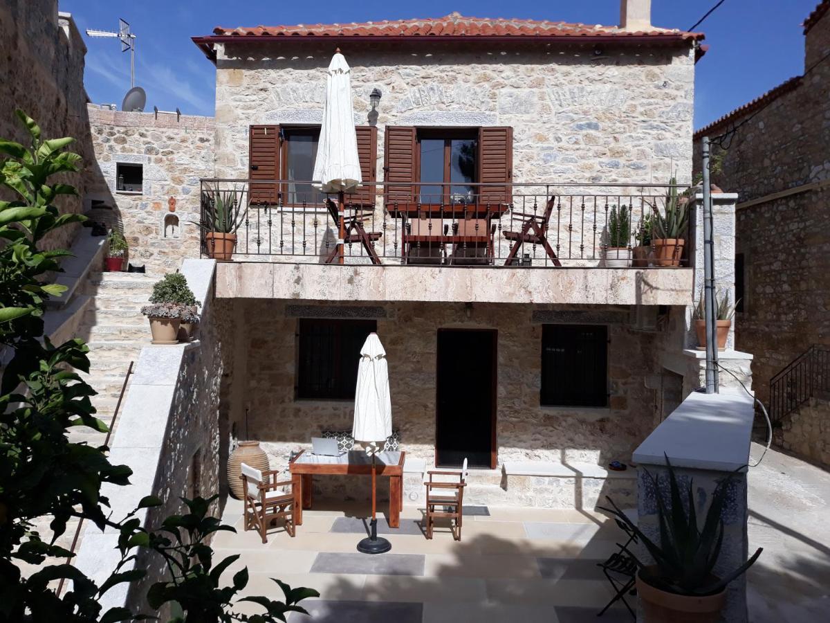 Aspasia House Oitilon Exterior photo